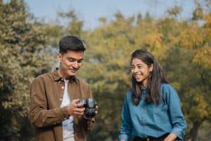 Why Some Professionals Choose Freelance Over Full-Time