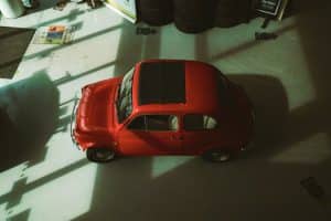 Compact Cars Versus Crossovers: Which Should You Choose?